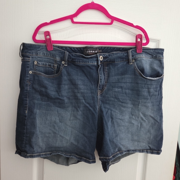 Torrid Premium Denim Jeans - Picture 4 of 7